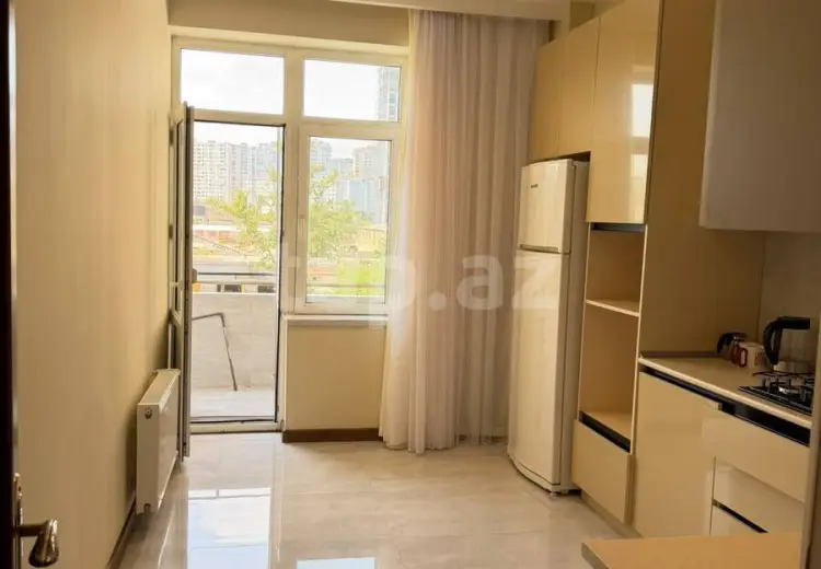3 otaqlı mənzil , Nəsimi, Bakı
