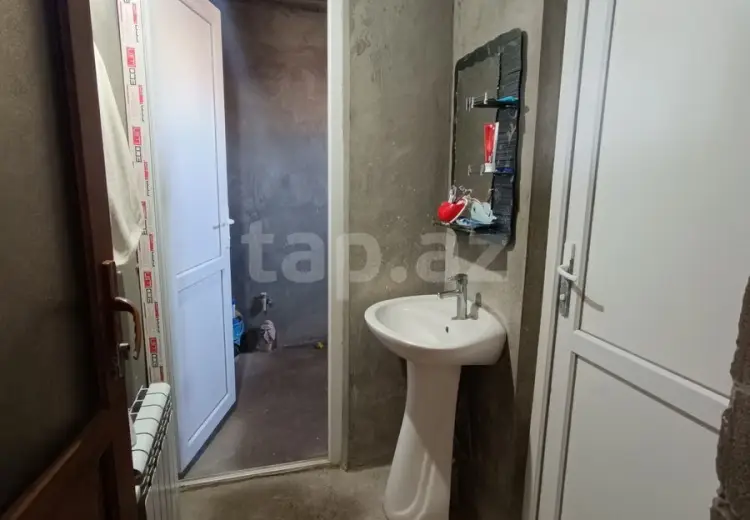 4 otaqlı mənzil , Gəncə