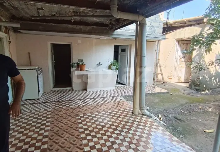 4 otaqlı mənzil , Gəncə