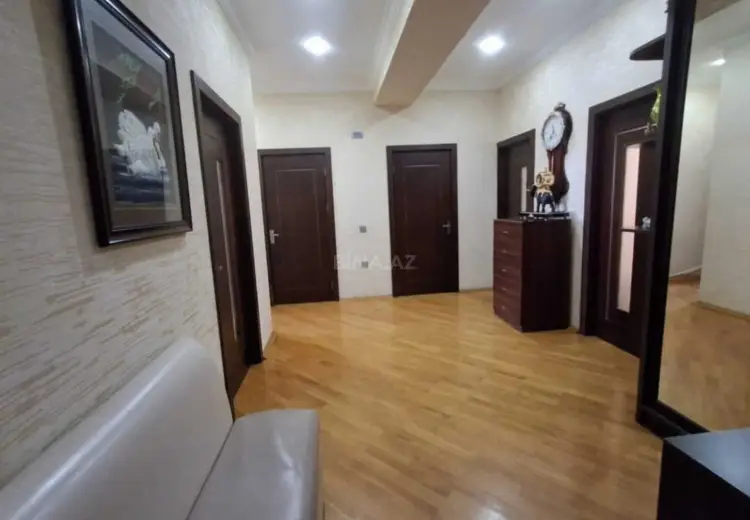 3 otaqlı mənzil Satılır, 8-ci mikrorayon, Binəqədi, Bakı