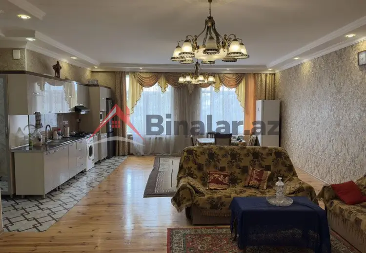 6 otaqlı mənzil Satılır, Gəncə