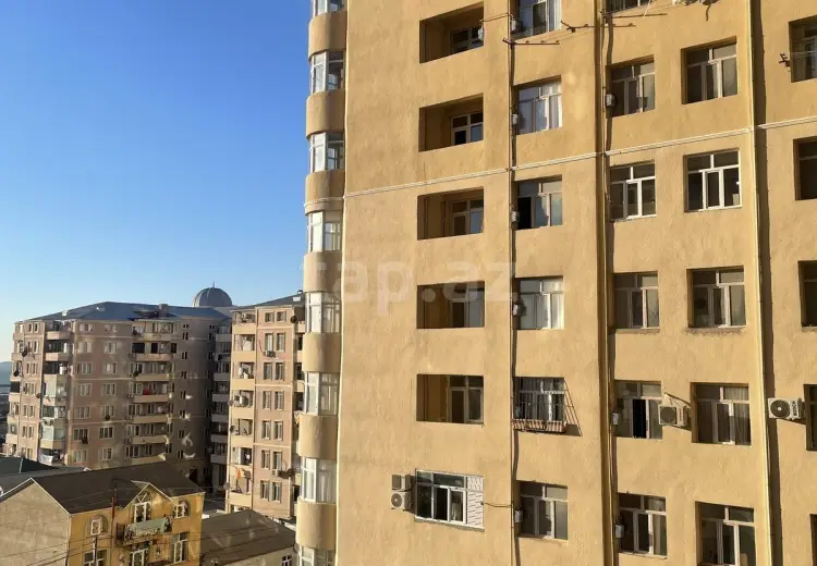 3 otaqlı mənzil , Xırdalan