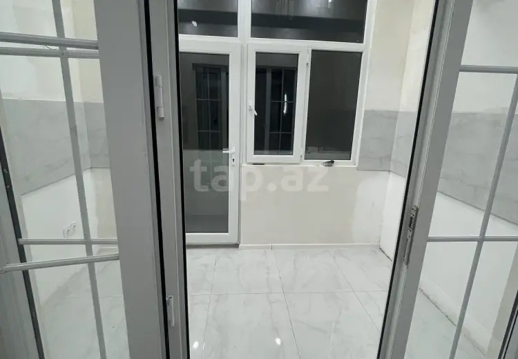 3 otaqlı mənzil , Xırdalan