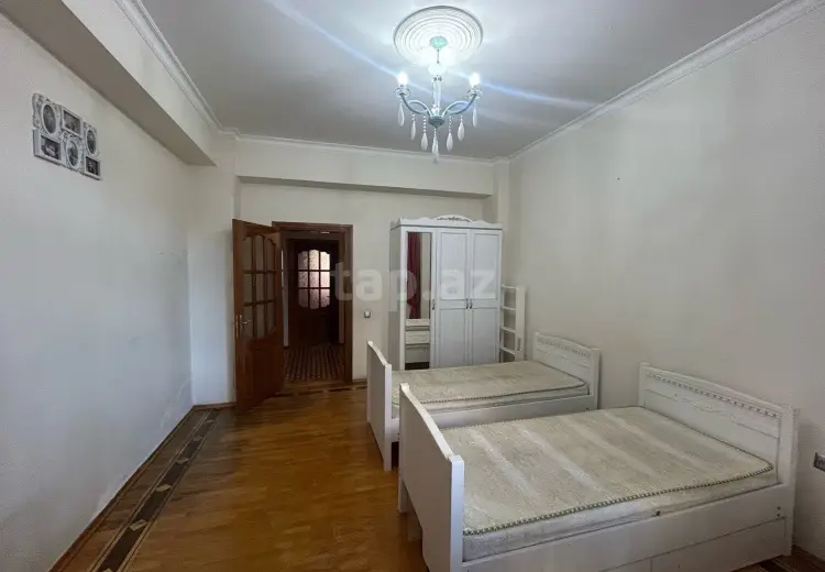 4 otaqlı mənzil , Nəsimi, Bakı