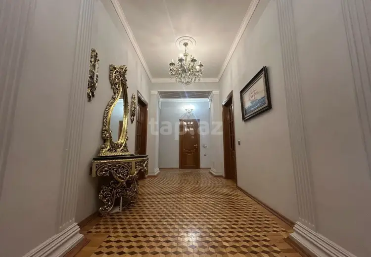 4 otaqlı mənzil , Nəsimi, Bakı