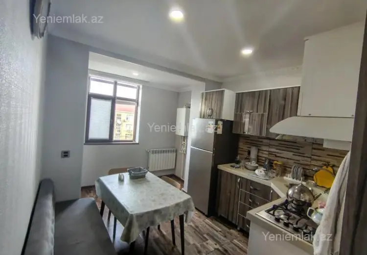 500 AZN - 3 otaqlı mənzil Kirayə (aylıq), 6-cı mikrorayon, Sumqayıt