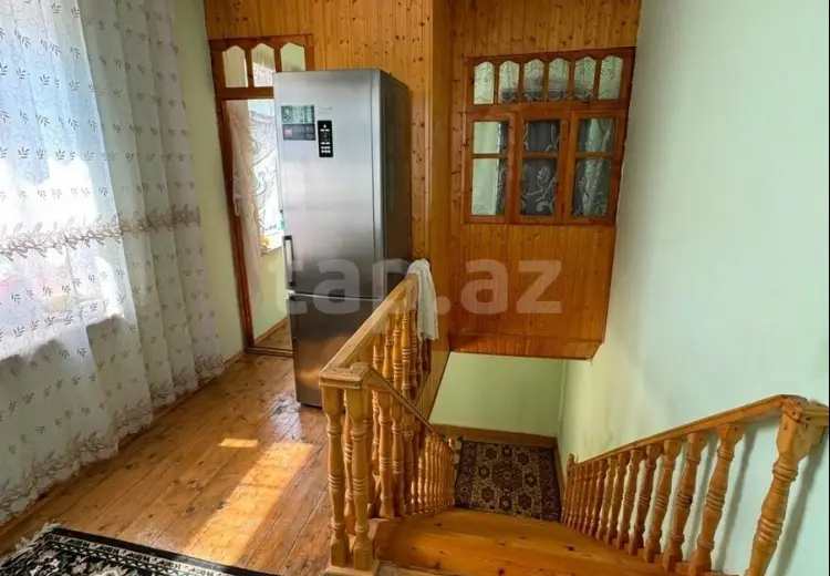 6 otaqlı mənzil , Qusar
