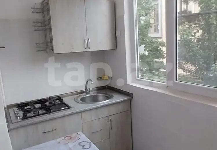 3 otaqlı mənzil , Bakı