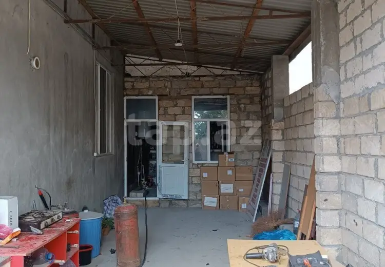6 otaqlı mənzil , Şəki