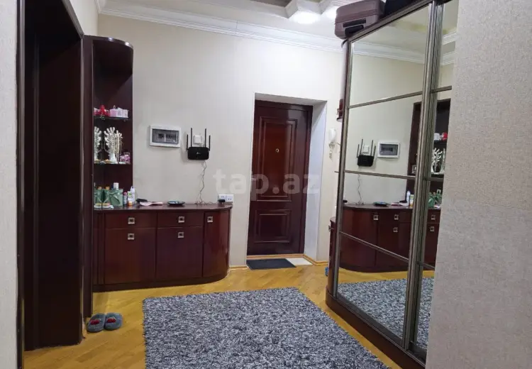 780 AZN - 3 otaqlı mənzil Kirayə (aylıq), Xətai, Bakı