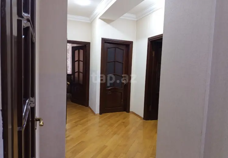 780 AZN - 3 otaqlı mənzil Kirayə (aylıq), Xətai, Bakı