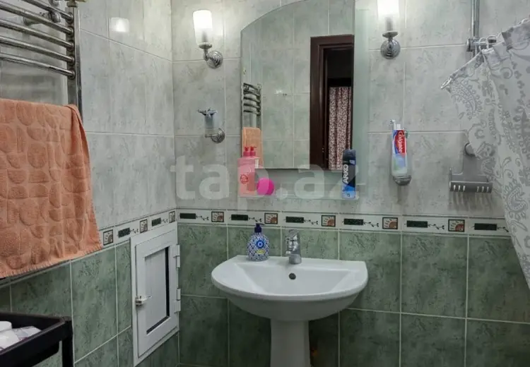 780 AZN - 3 otaqlı mənzil Kirayə (aylıq), Xətai, Bakı