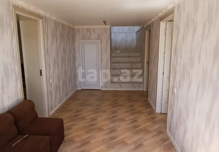 450 AZN - 8 otaqlı mənzil Kirayə (aylıq), Şamaxı