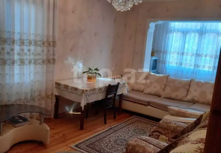 4 otaqlı mənzil , Bakı