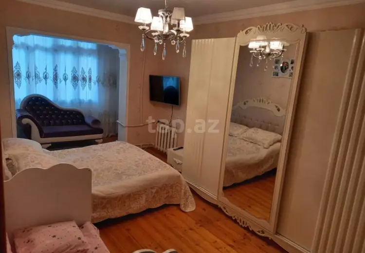 4 otaqlı mənzil , Bakı