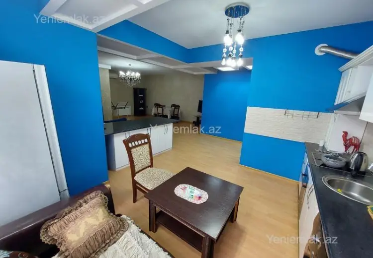 1 200 AZN - 4 otaqlı mənzil Kirayə (aylıq), 8-ci mikrorayon, Binəqədi, Bakı