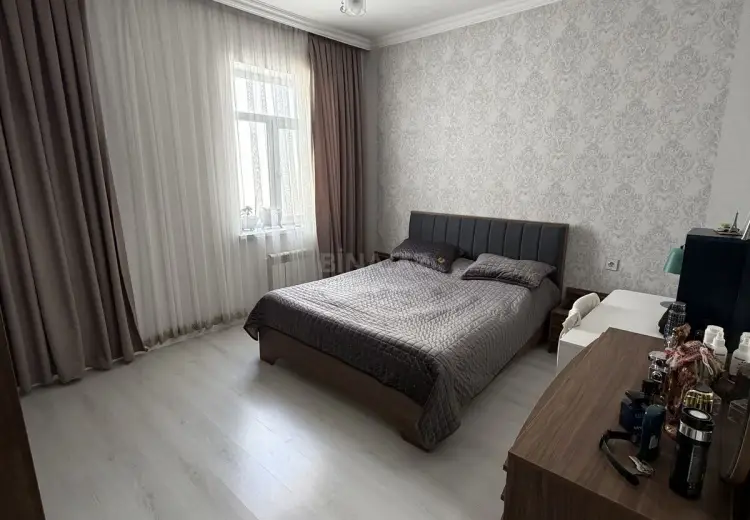 4 otaqlı mənzil Satılır, Abşeron