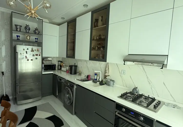 4 otaqlı mənzil Satılır, Abşeron