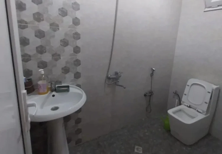 2 otaqlı mənzil Satılır, Bakı