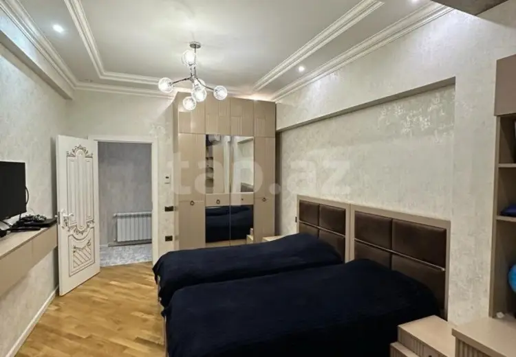 3 otaqlı mənzil , Bakı