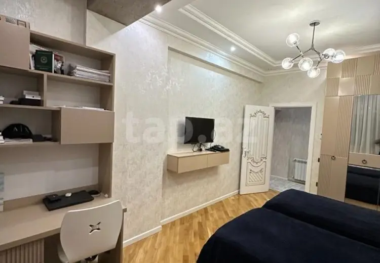 3 otaqlı mənzil , Bakı
