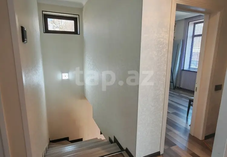 6 otaqlı mənzil , Şəki