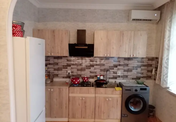 3 otaqlı mənzil , Bakı