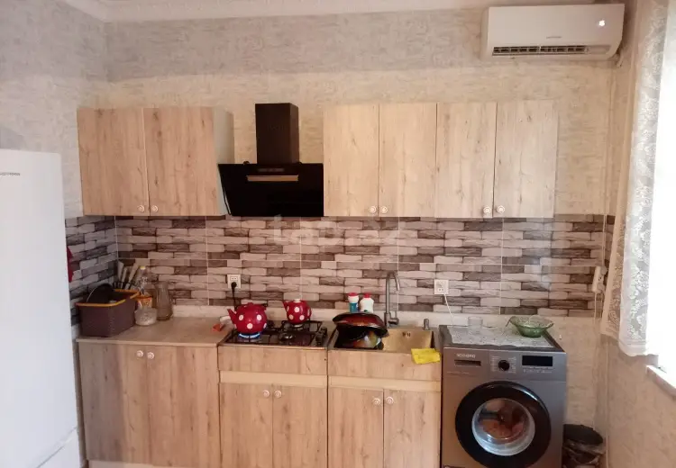 3 otaqlı mənzil , Bakı