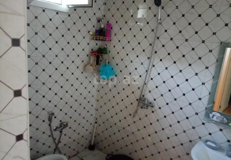 3 otaqlı mənzil , Bakı