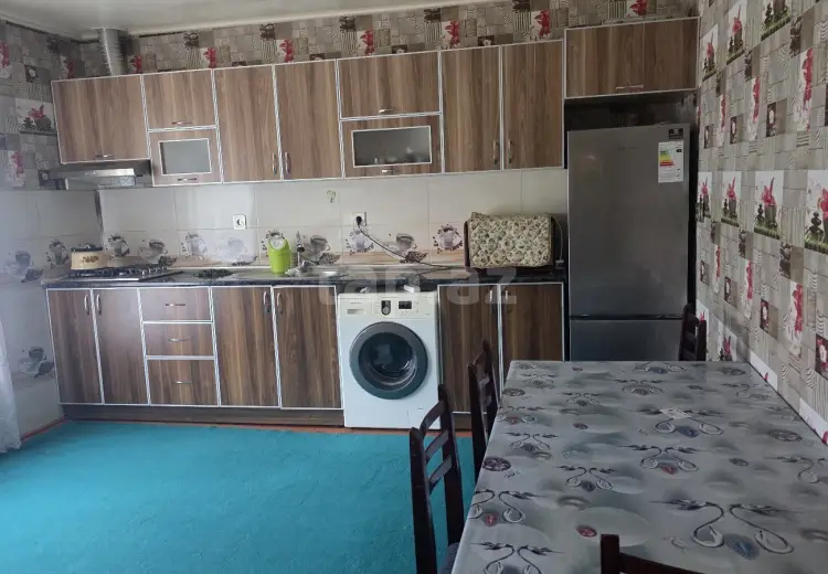 3 otaqlı mənzil , Oğuz