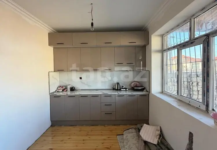 3 otaqlı mənzil , Bakı