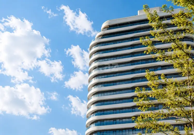 6 otaqlı mənzil , Bakı