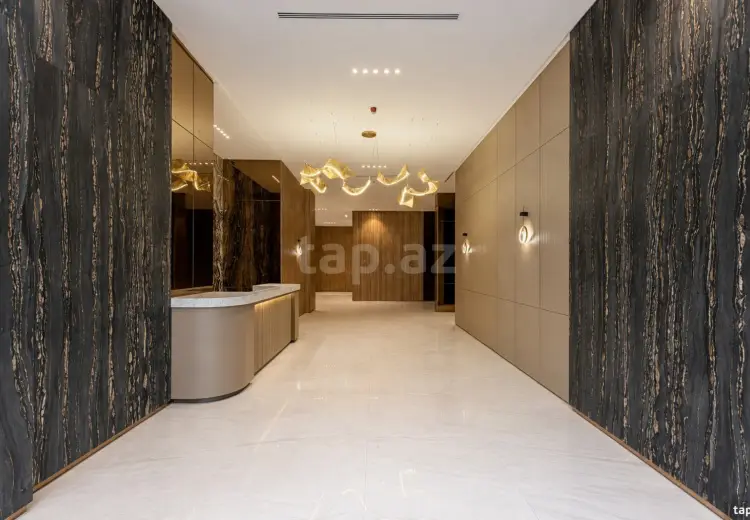 6 otaqlı mənzil , Bakı