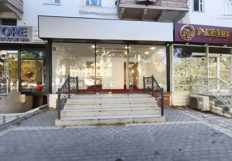 100 m² Obyekt / Ofis Kirayə (aylıq), Nərimanov, Bakı