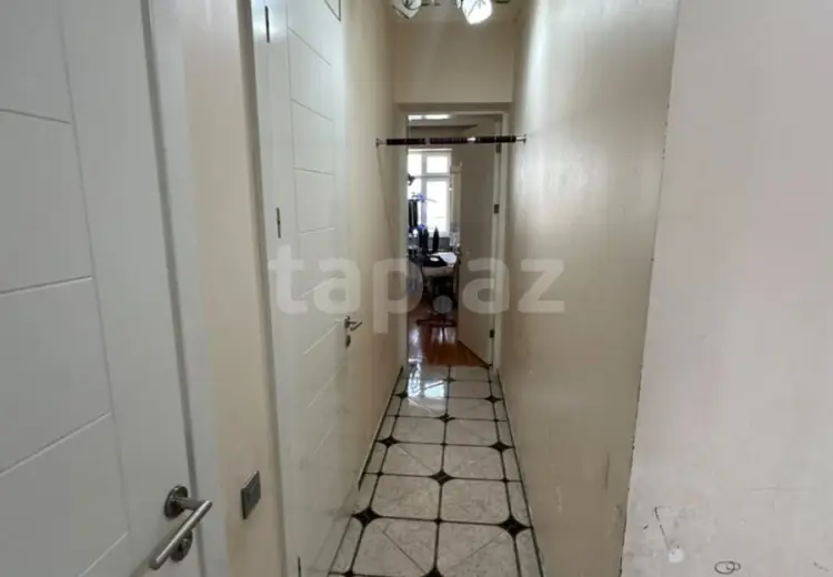 5 otaqlı mənzil , Xırdalan