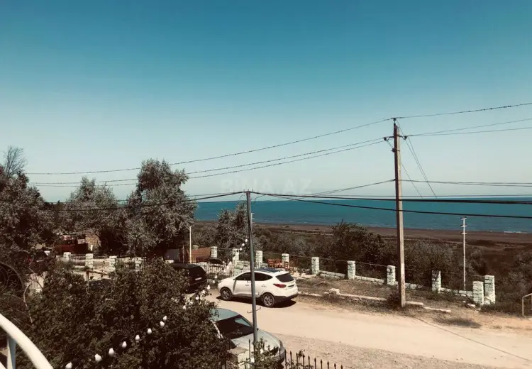 557 m² Obyekt / Ofis Satılır, Nabran