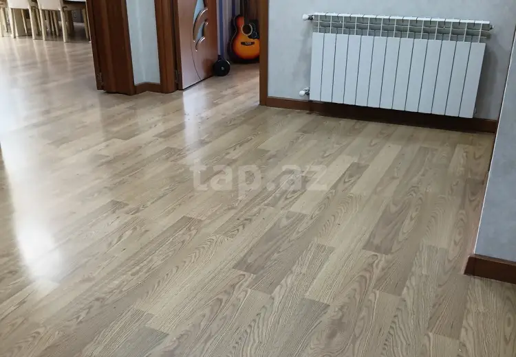 4 otaqlı mənzil , Bakı