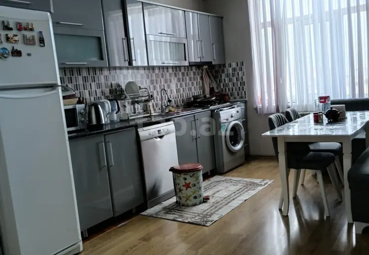 4 otaqlı mənzil , Bakı