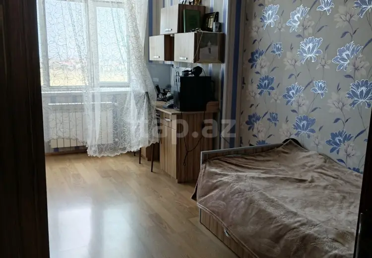 4 otaqlı mənzil , Bakı