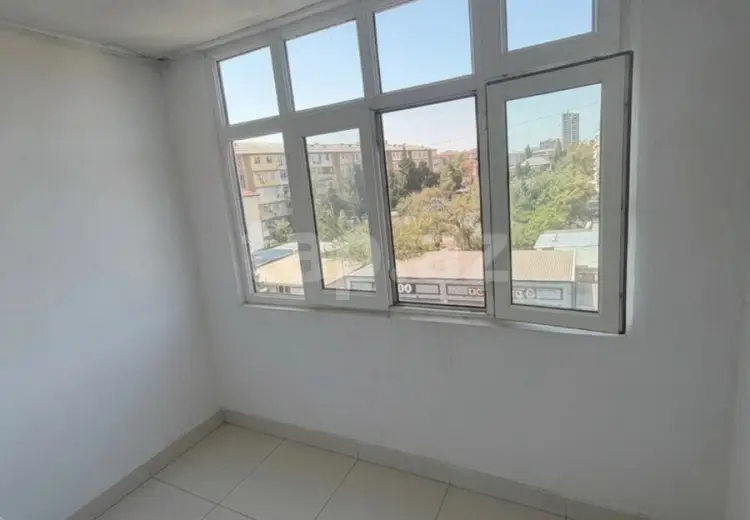 3 otaqlı mənzil , Xırdalan