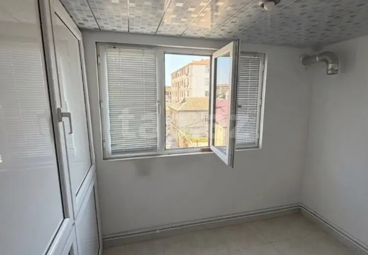 3 otaqlı mənzil , Xırdalan