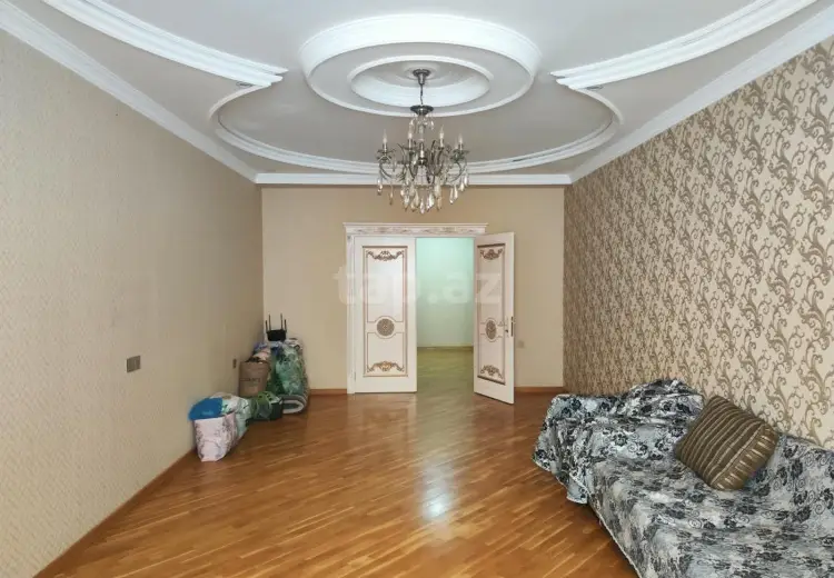3 otaqlı mənzil , Bakı