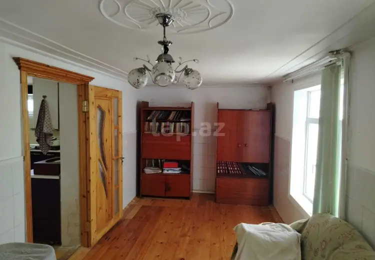 8 otaqlı mənzil , Neftçala