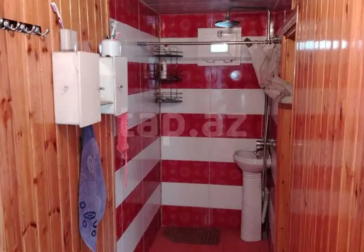 8 otaqlı mənzil , Neftçala