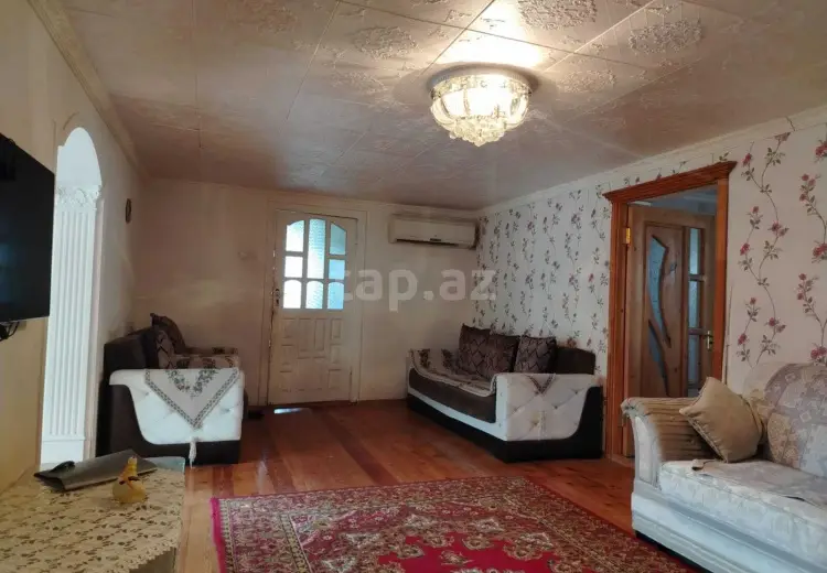 8 otaqlı mənzil , Neftçala