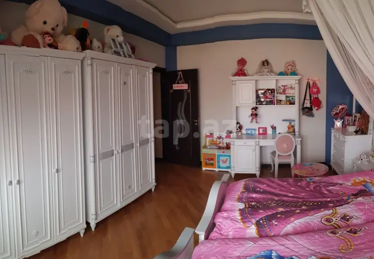 4 otaqlı mənzil , Nəsimi, Bakı