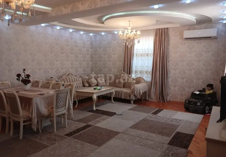 6 otaqlı mənzil , Bakı