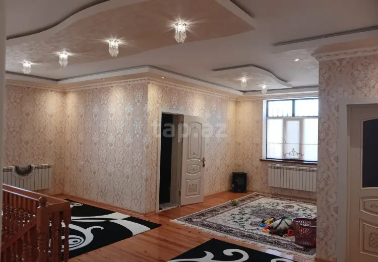 6 otaqlı mənzil , Bakı