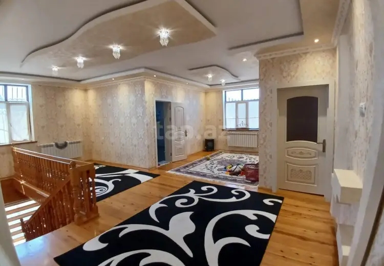 6 otaqlı mənzil , Bakı