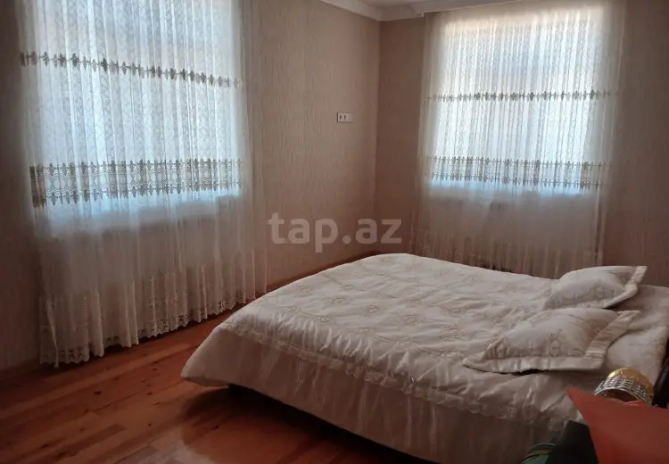 6 otaqlı mənzil , Bakı